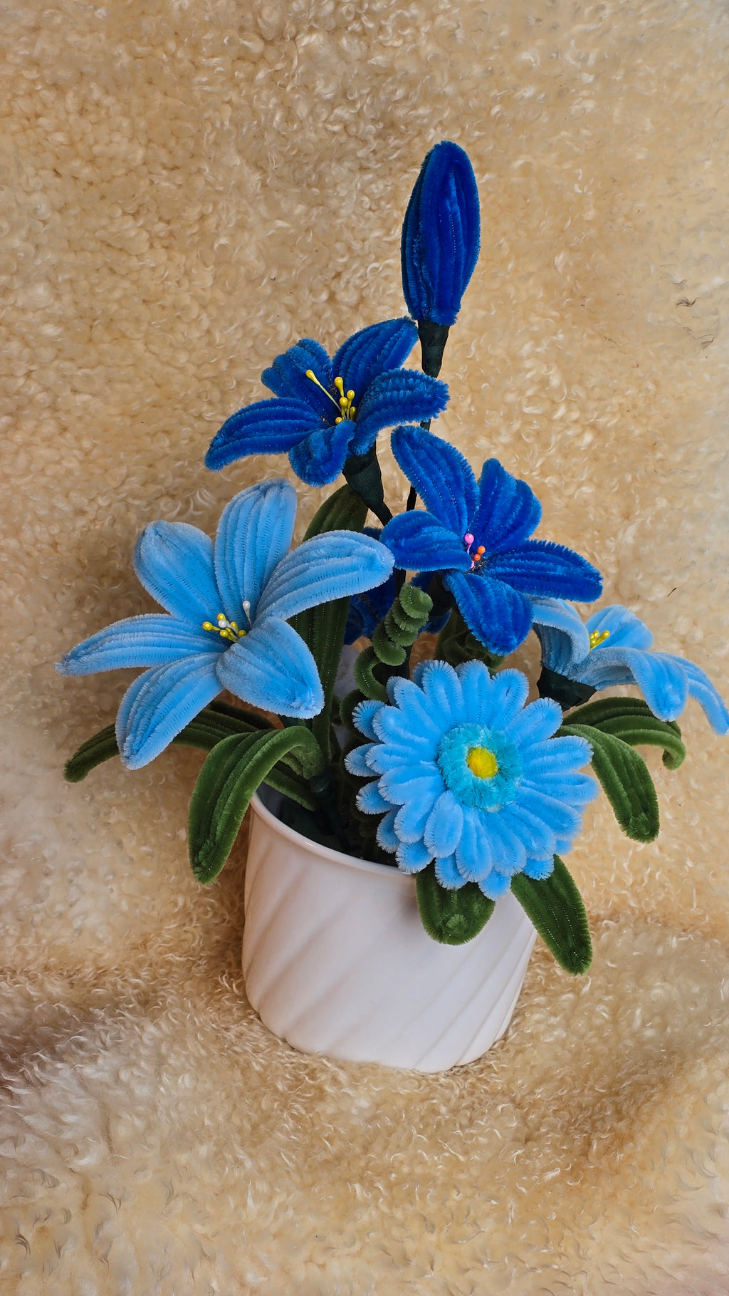 Handgjort Blomsterarrangemang - Blåton