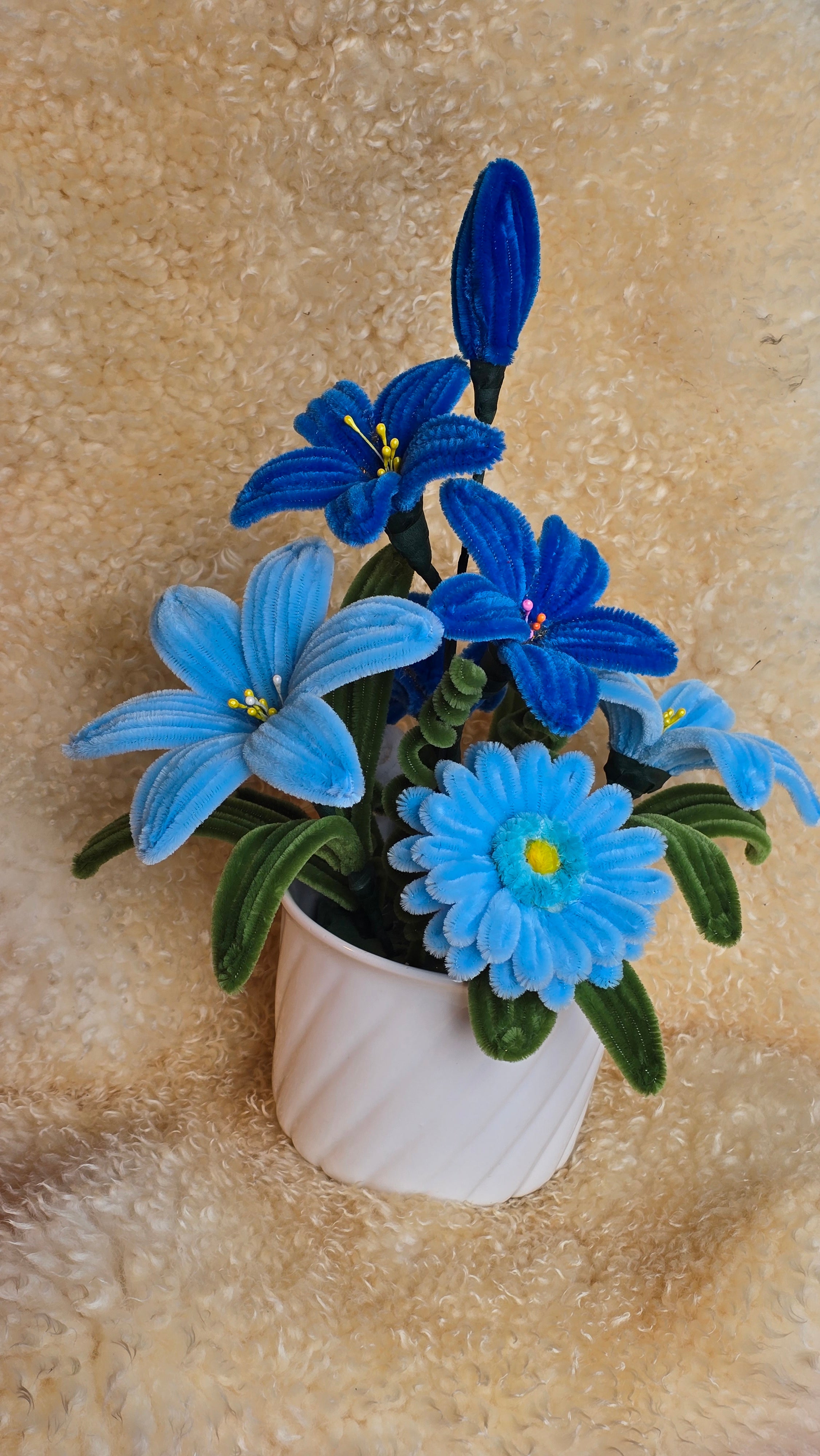 Handgjort Blomsterarrangemang - Blåton